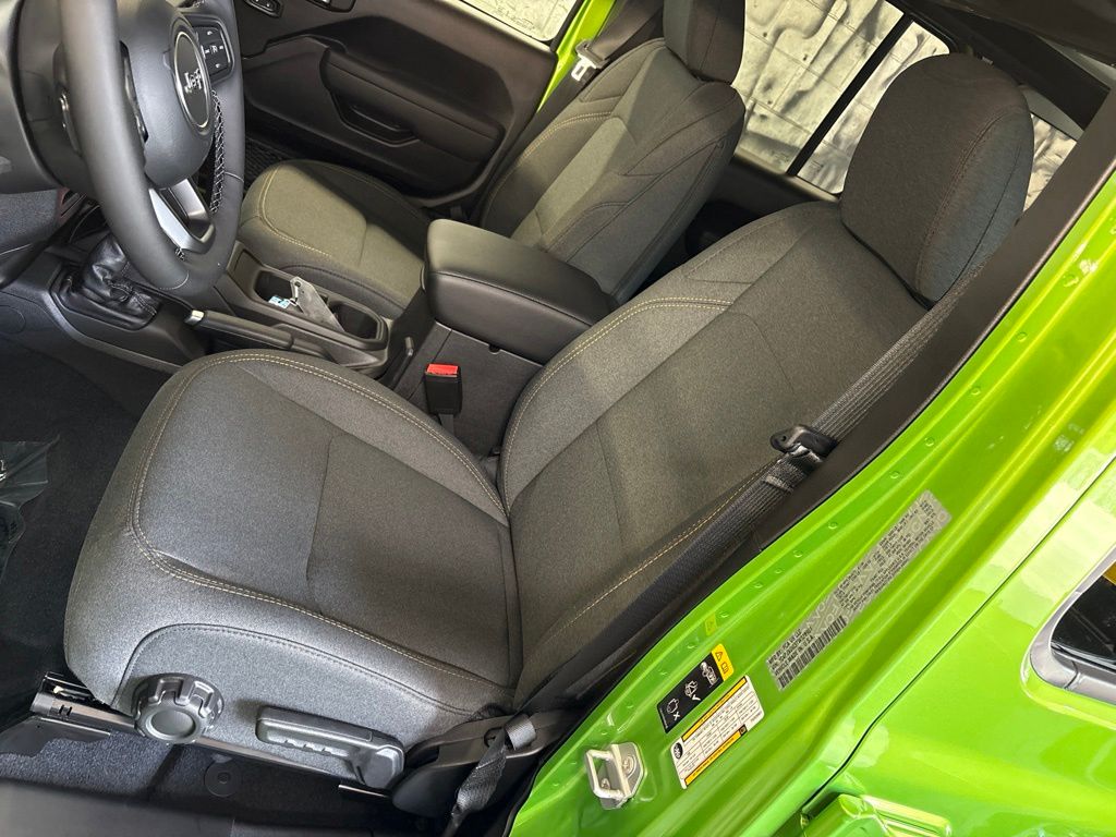 Thumbnail: 2026 Jeep Wrangler - 8