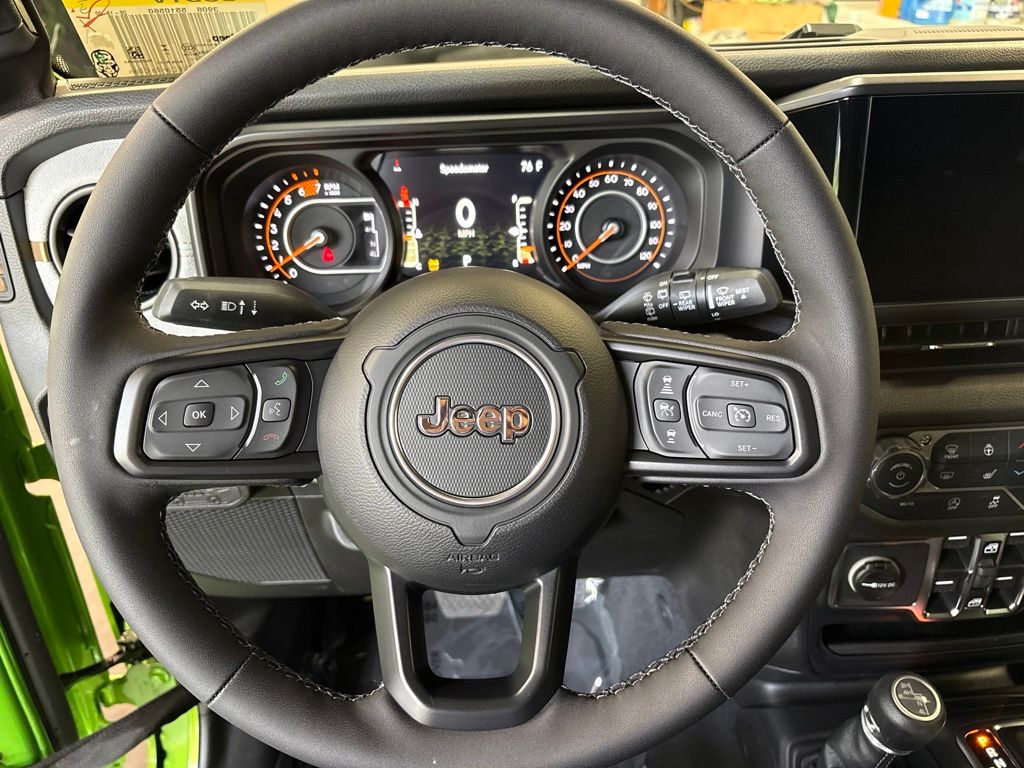 Thumbnail: 2026 Jeep Wrangler - 7