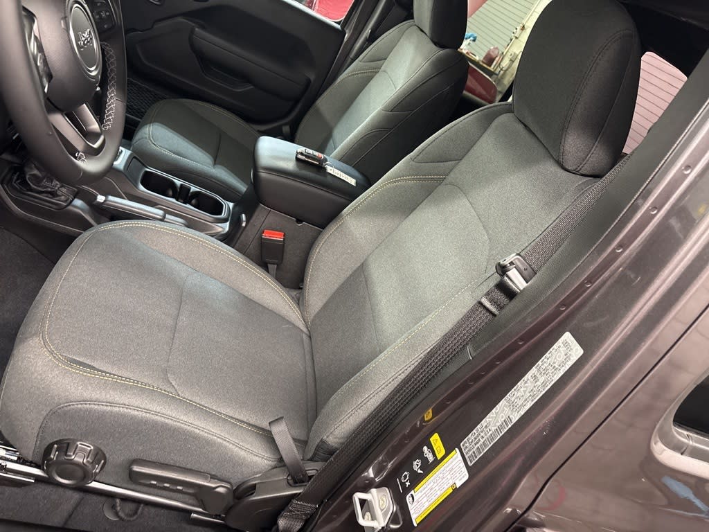 Thumbnail: 2026 Jeep Wrangler - 8