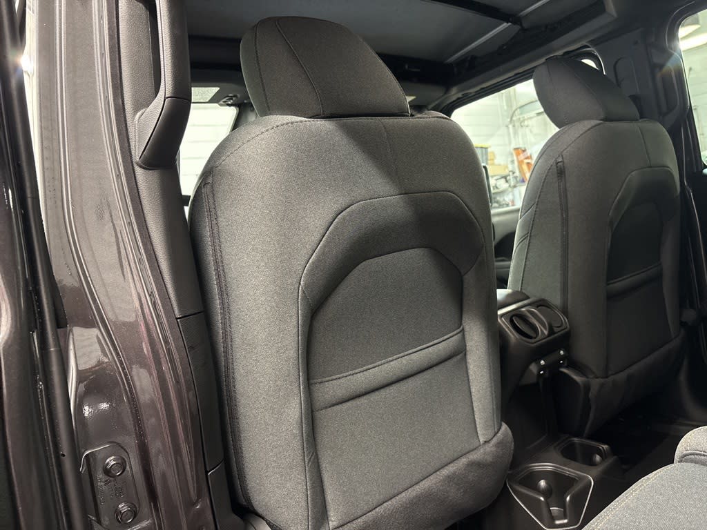 Thumbnail: 2026 Jeep Wrangler - 9