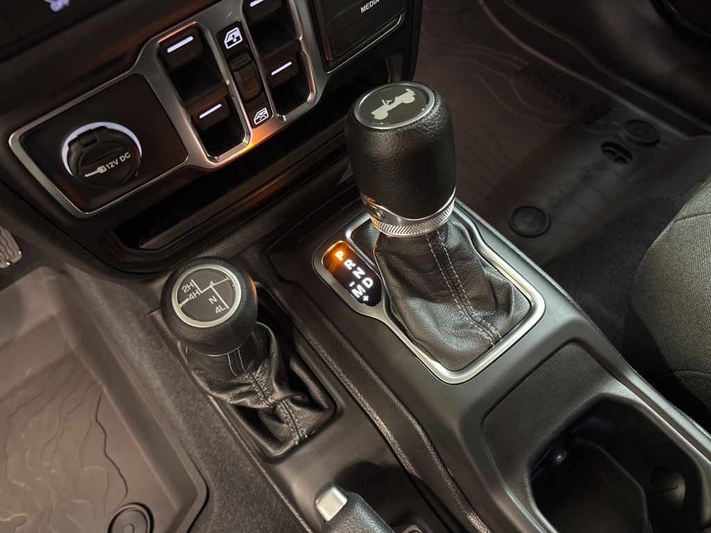 Thumbnail: 2026 Jeep Wrangler - 27