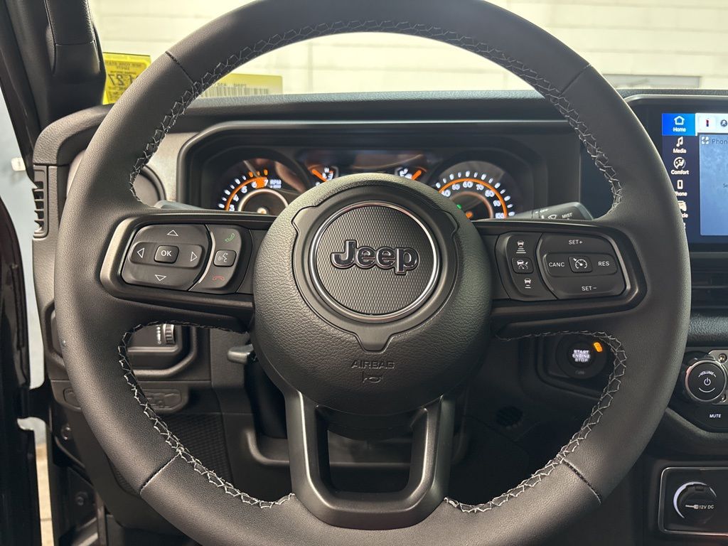 Thumbnail: 2026 Jeep Wrangler - 7