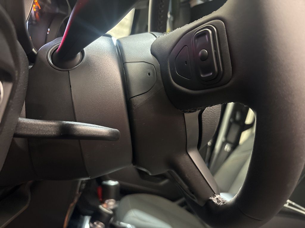 Thumbnail: 2026 Jeep Wrangler - 23