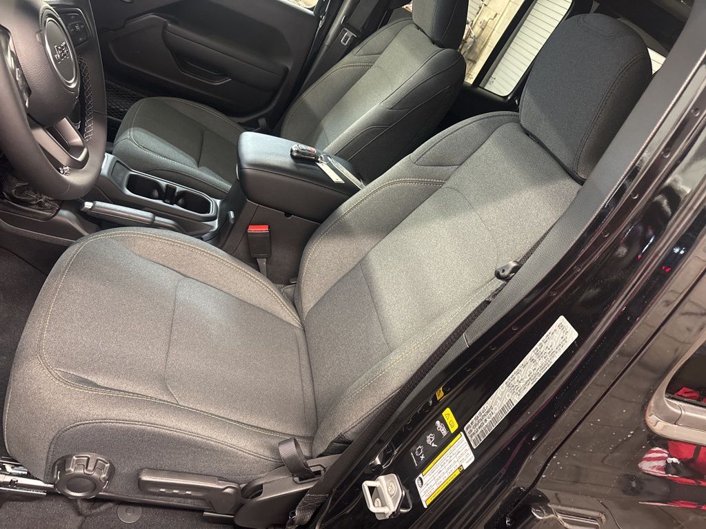 Thumbnail: 2026 Jeep Wrangler - 8