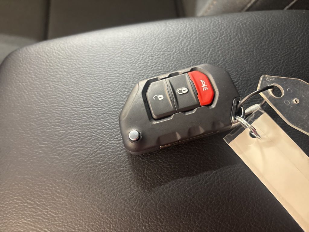 Thumbnail: 2026 Jeep Wrangler - 17