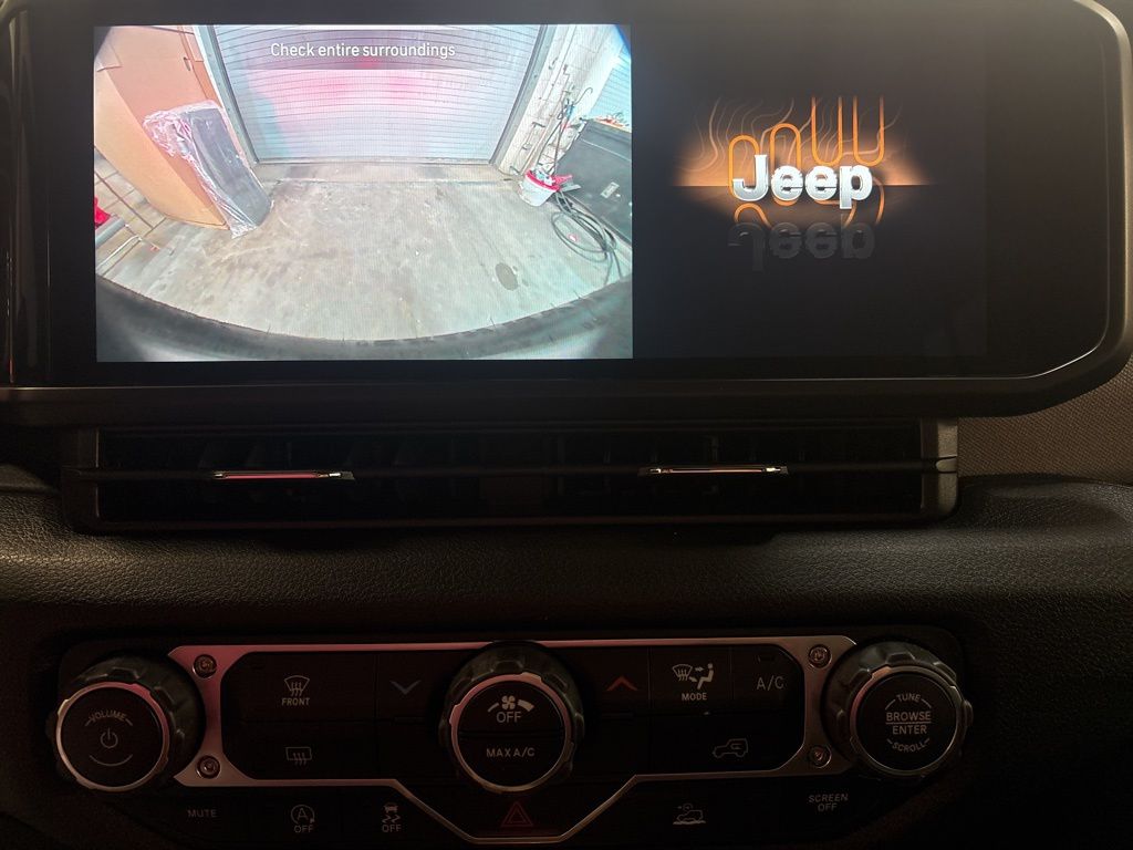 Thumbnail: 2026 Jeep Wrangler - 24