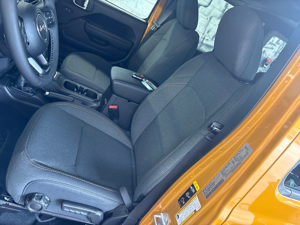 Thumbnail: 2026 Jeep Wrangler - 9