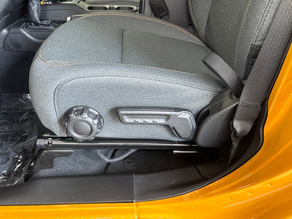Thumbnail: 2026 Jeep Wrangler - 25