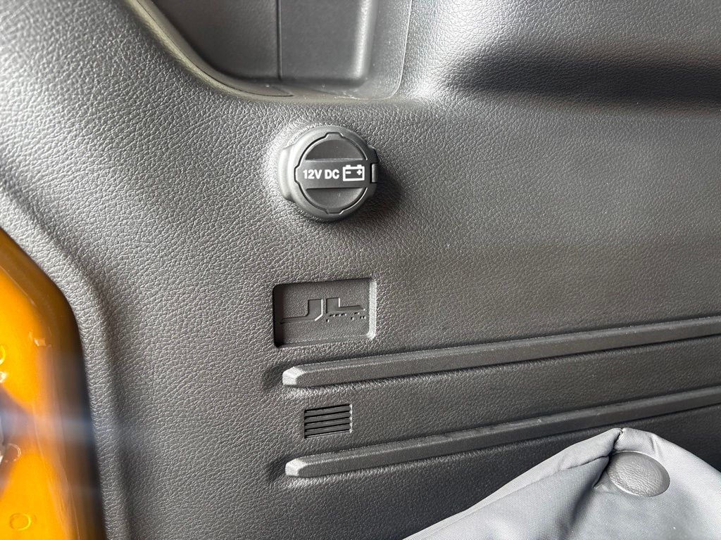 Thumbnail: 2026 Jeep Wrangler - 36