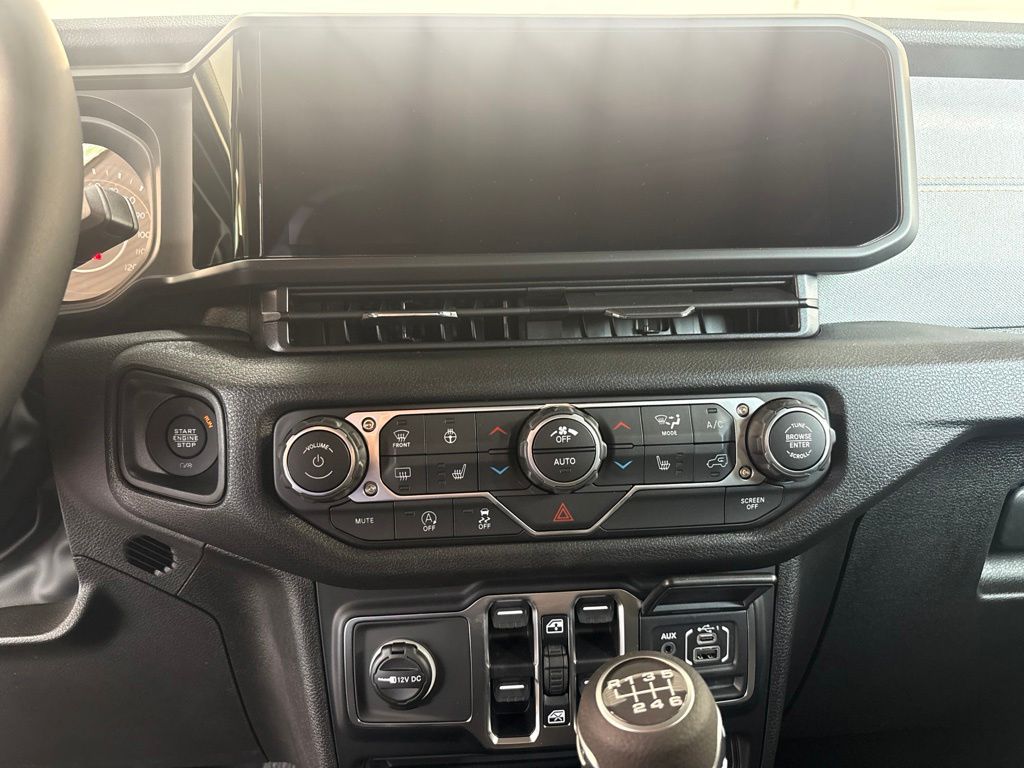 Thumbnail: 2026 Jeep Wrangler - 14