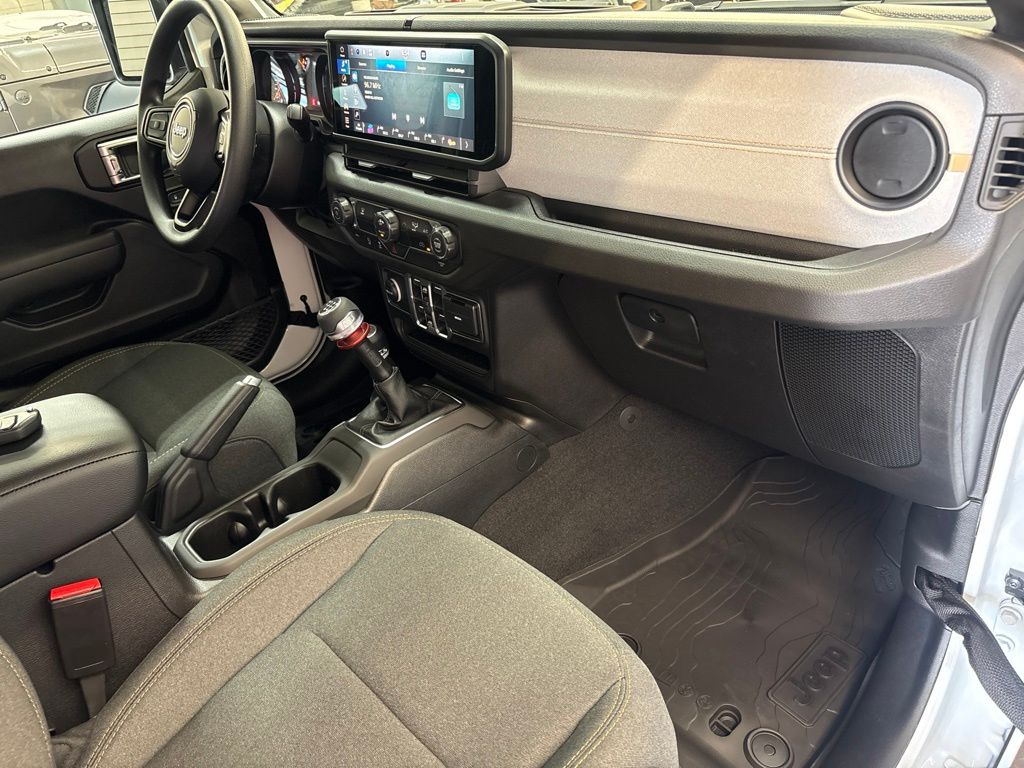 Thumbnail: 2026 Jeep Wrangler - 38