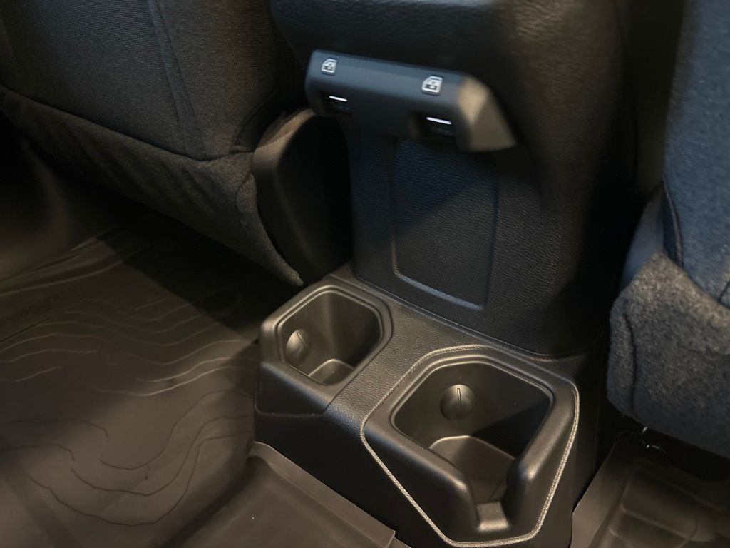Thumbnail: 2026 Jeep Wrangler - 34
