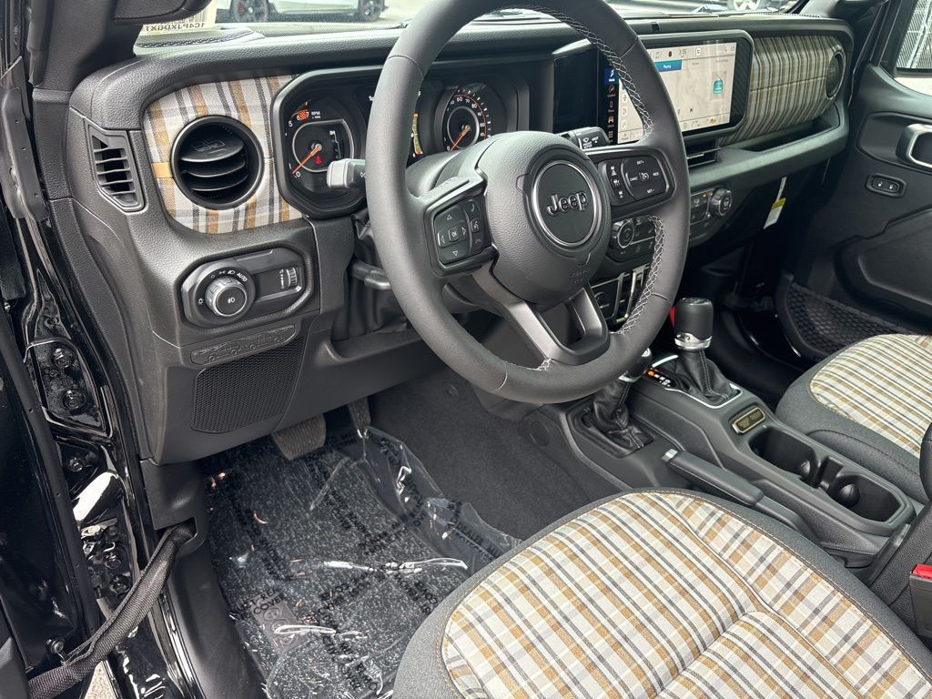 Thumbnail: 2026 Jeep Wrangler - 2