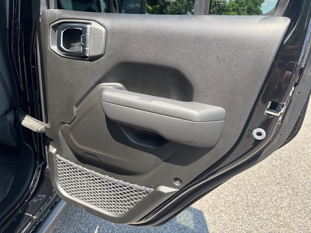 Thumbnail: 2025 Jeep Wrangler - 30