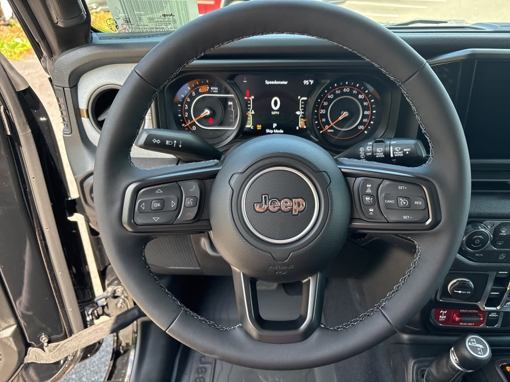 Thumbnail: 2025 Jeep Wrangler - 7