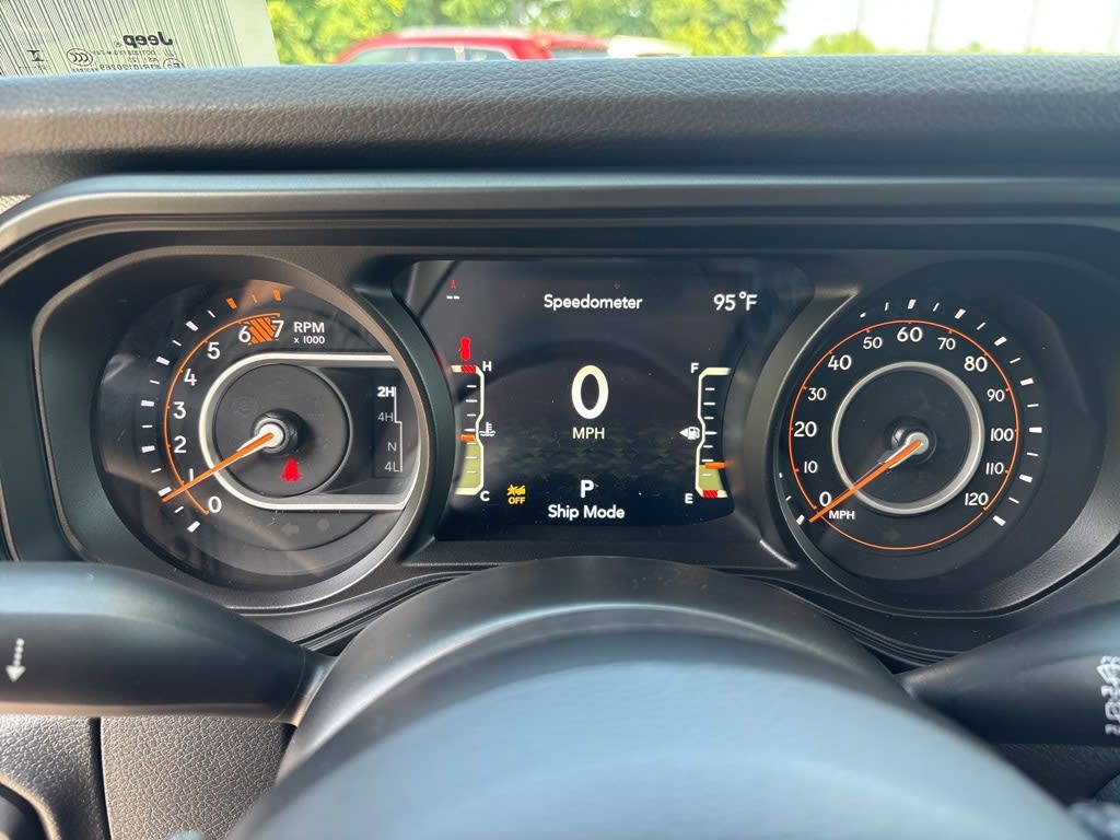 Thumbnail: 2025 Jeep Wrangler - 13