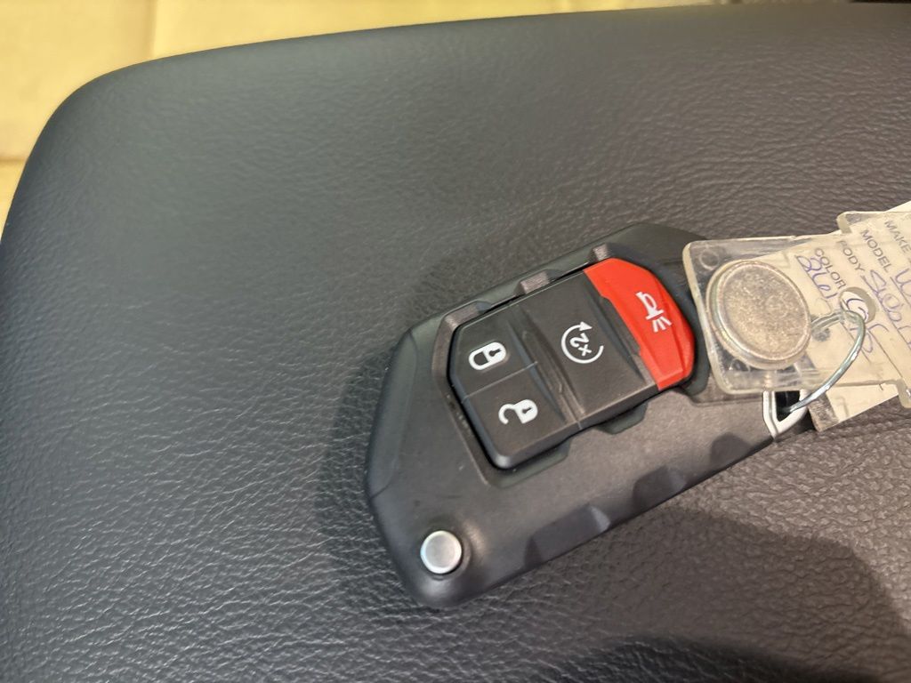 Thumbnail: 2026 Jeep Wrangler - 28