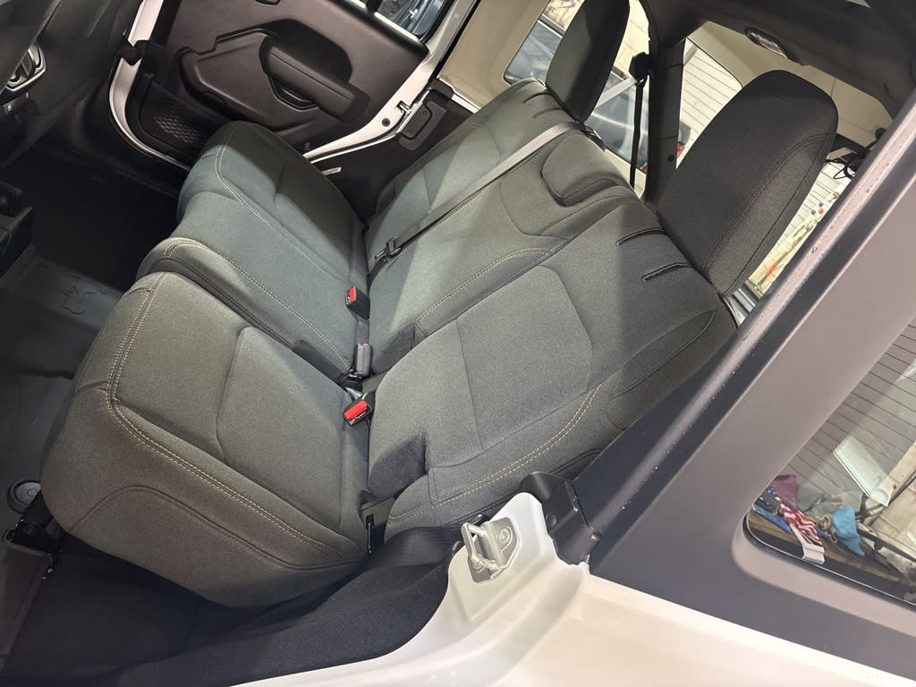 Thumbnail: 2026 Jeep Wrangler - 27