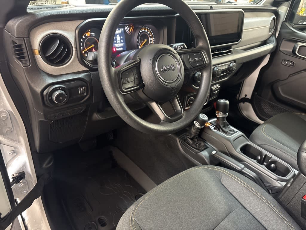 Thumbnail: 2026 Jeep Wrangler - 2