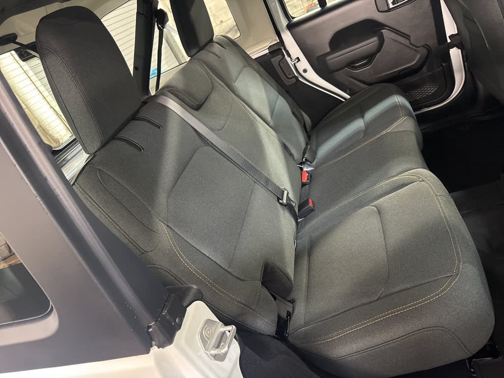 Thumbnail: 2026 Jeep Wrangler - 9