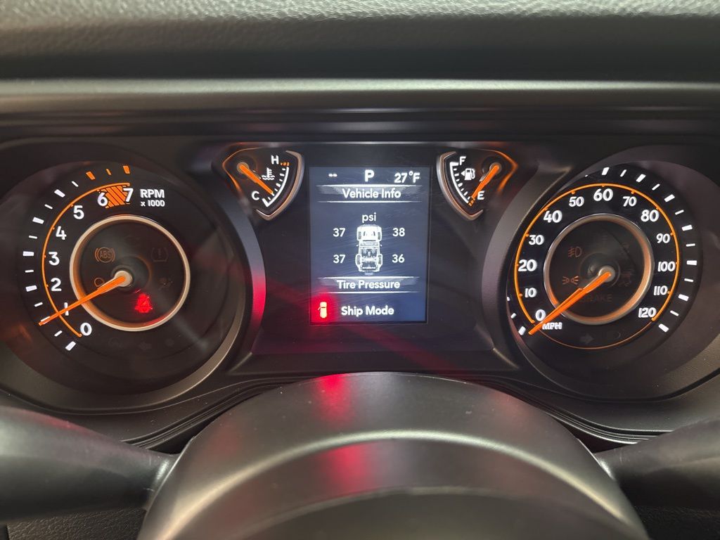 Thumbnail: 2026 Jeep Wrangler - 15