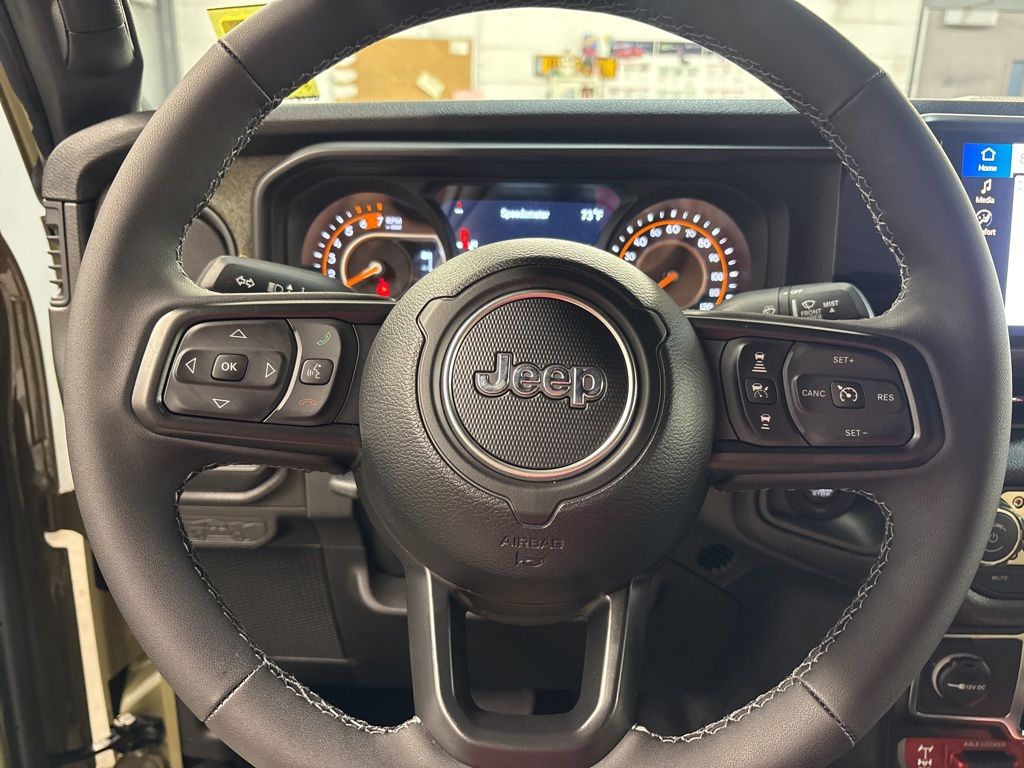 Thumbnail: 2026 Jeep Wrangler - 8