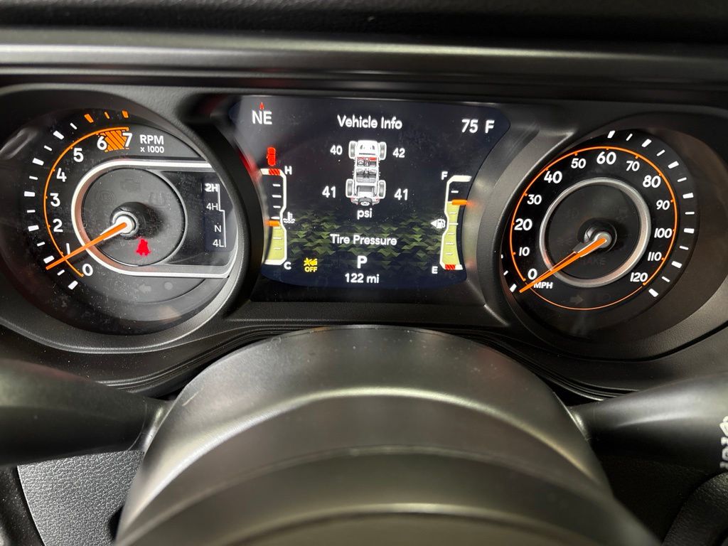Thumbnail: 2026 Jeep Wrangler - 15