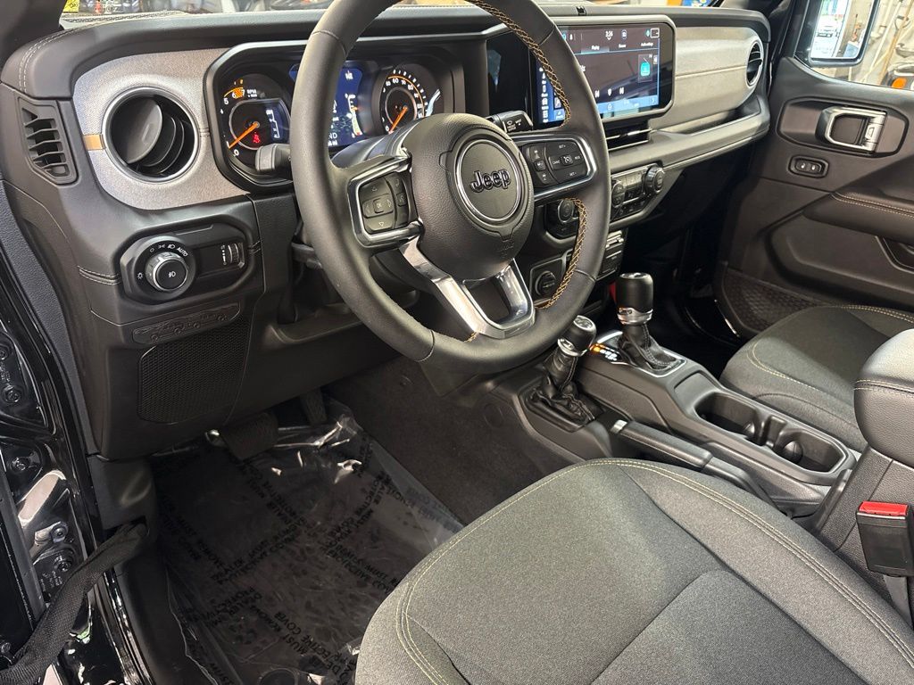 Thumbnail: 2025 Jeep Wrangler - 2