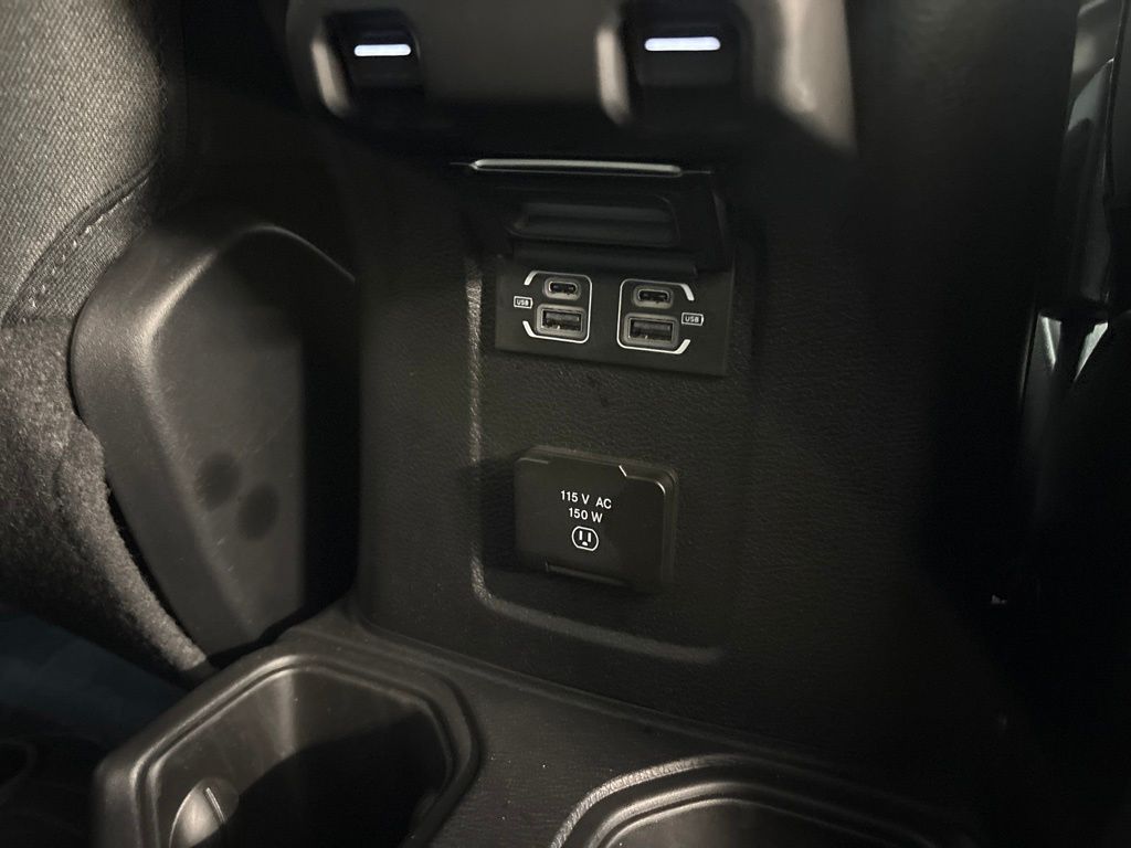 Thumbnail: 2025 Jeep Wrangler - 40