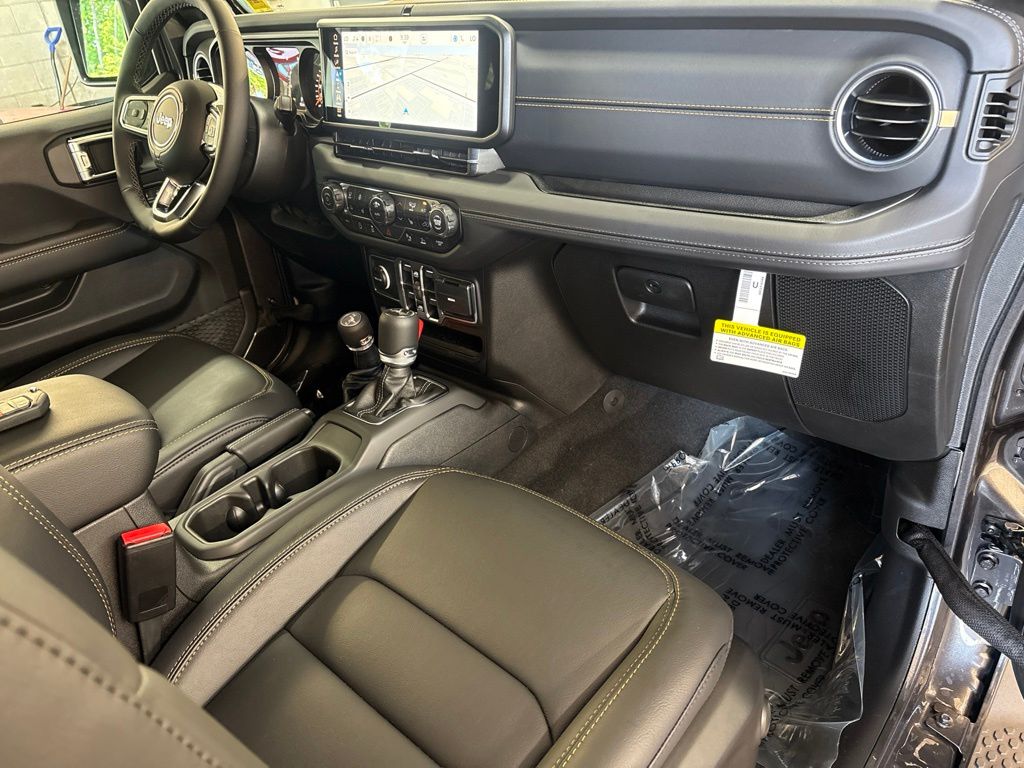 Thumbnail: 2026 Jeep Wrangler - 43