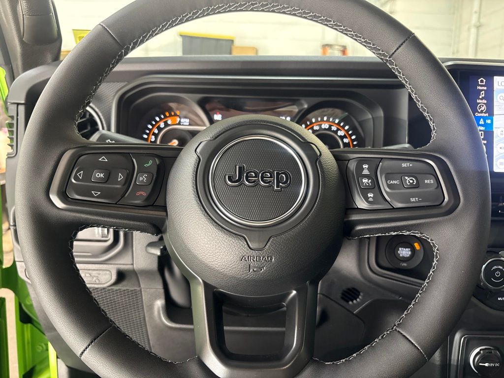 Thumbnail: 2026 Jeep Wrangler - 7
