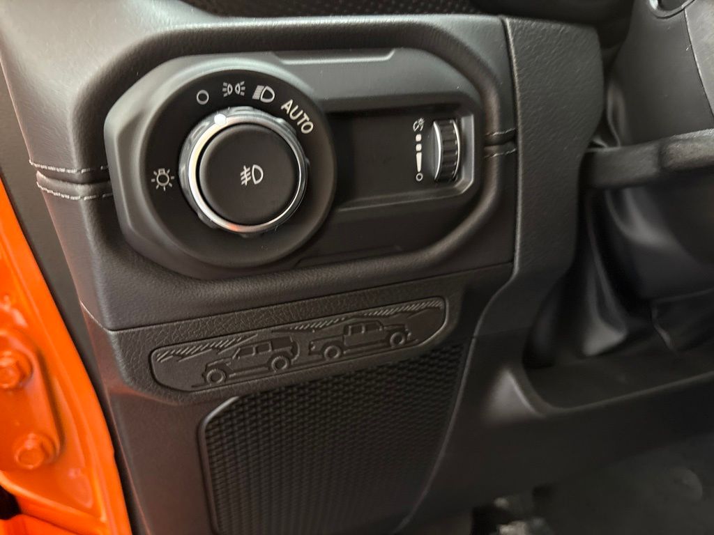 Thumbnail: 2026 Jeep Wrangler - 24