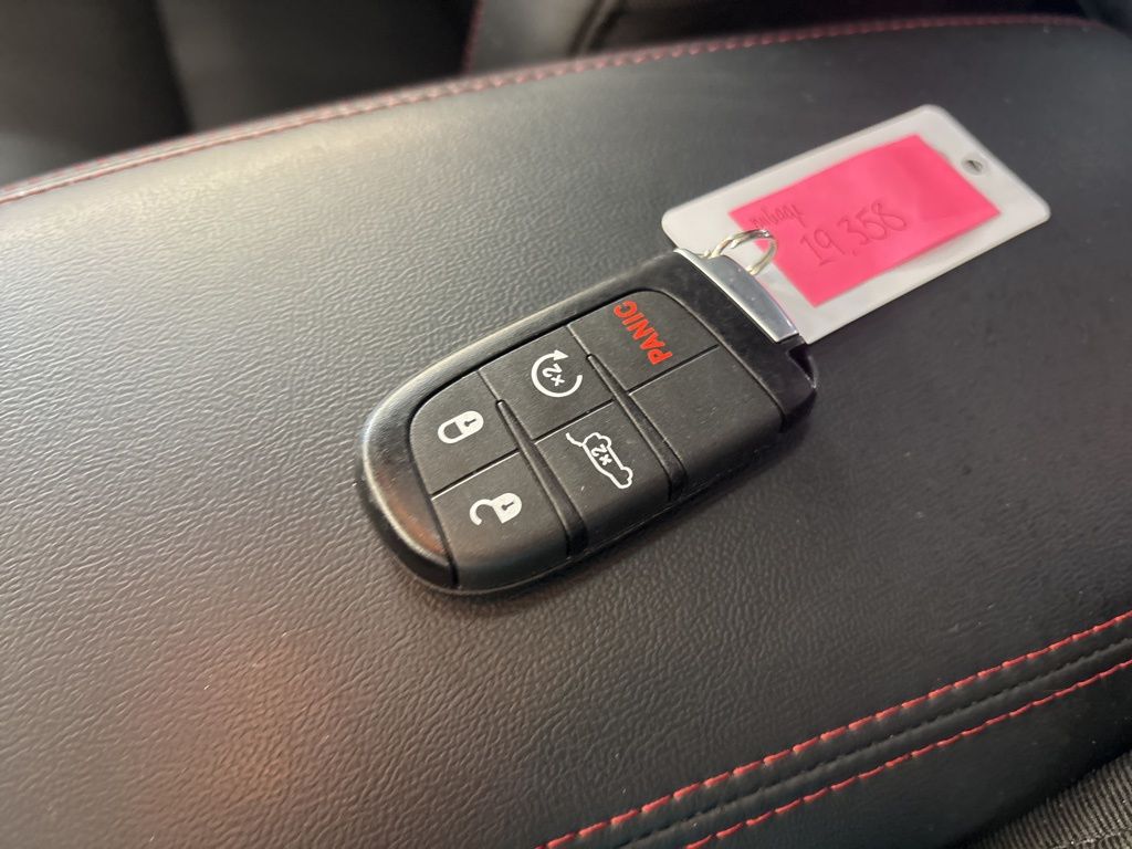 Thumbnail: 2026 Dodge Durango - 17