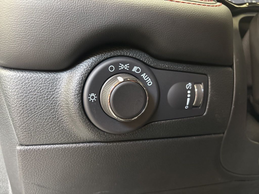 Thumbnail: 2026 Dodge Durango - 24