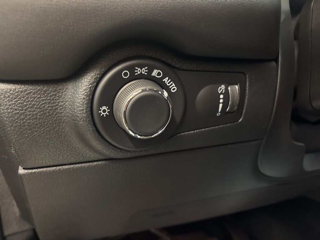 Thumbnail: 2026 Dodge Durango - 21