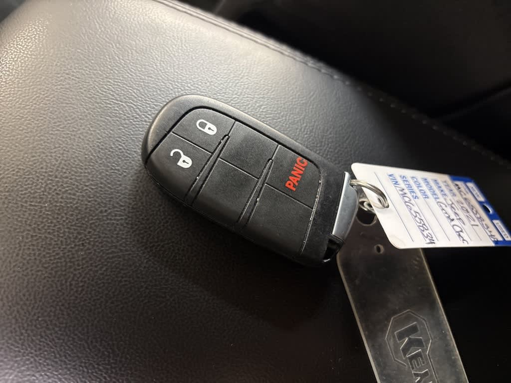 Thumbnail: 2021 Jeep Grand Cherokee - 18