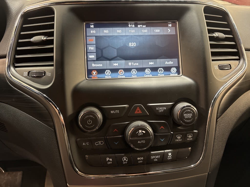 Thumbnail: 2021 Jeep Grand Cherokee - 14