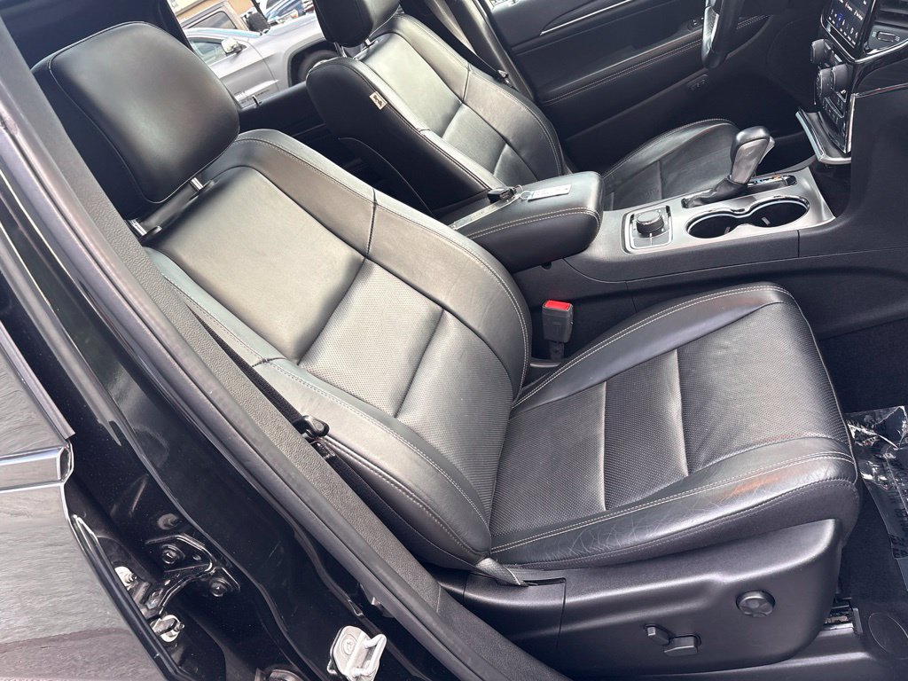 Thumbnail: 2021 Jeep Grand Cherokee - 10