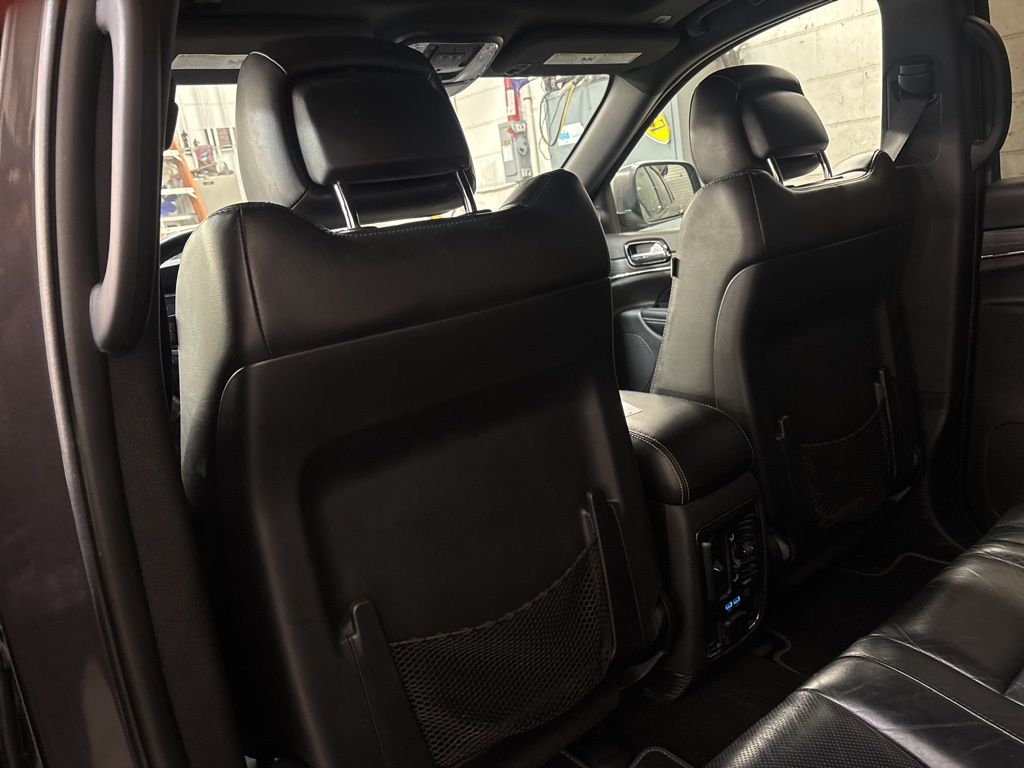 Thumbnail: 2021 Jeep Grand Cherokee - 11