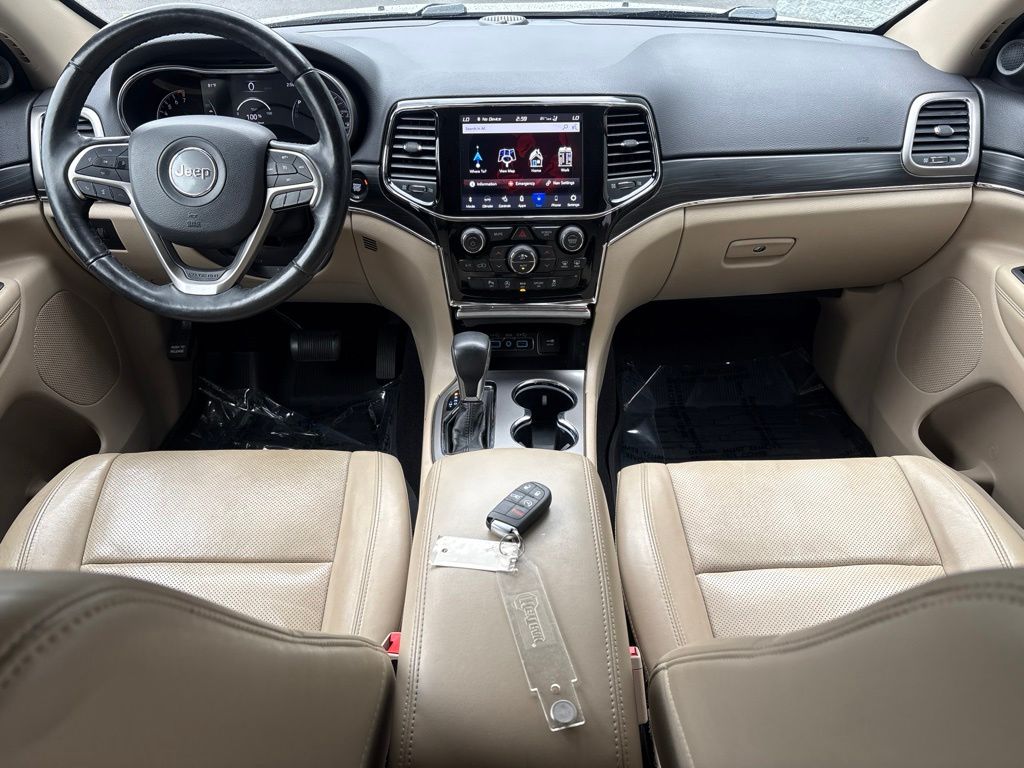 Thumbnail: 2020 Jeep Grand Cherokee - 13