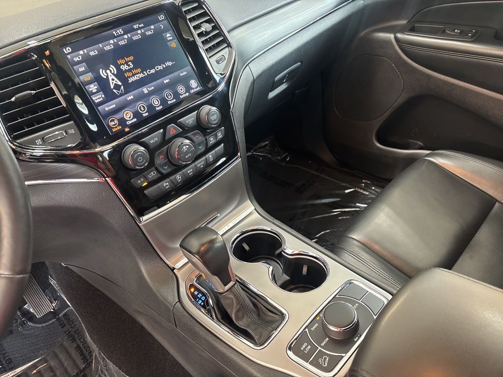 Thumbnail: 2021 Jeep Grand Cherokee - 8