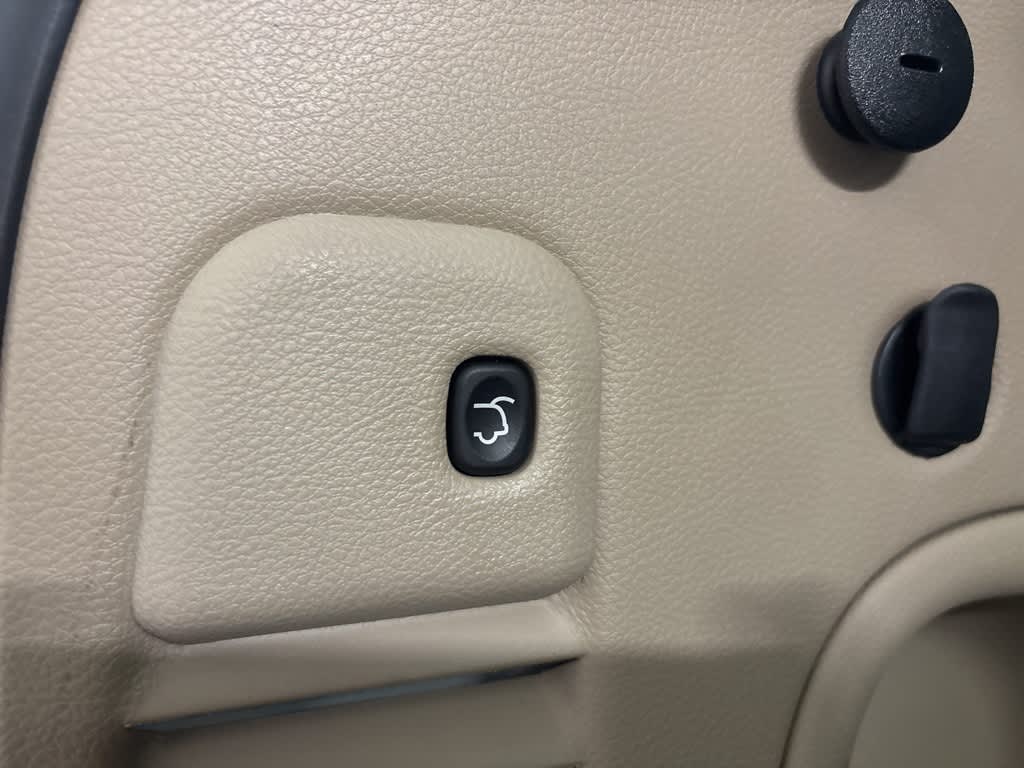 Thumbnail: 2021 Jeep Grand Cherokee - 38