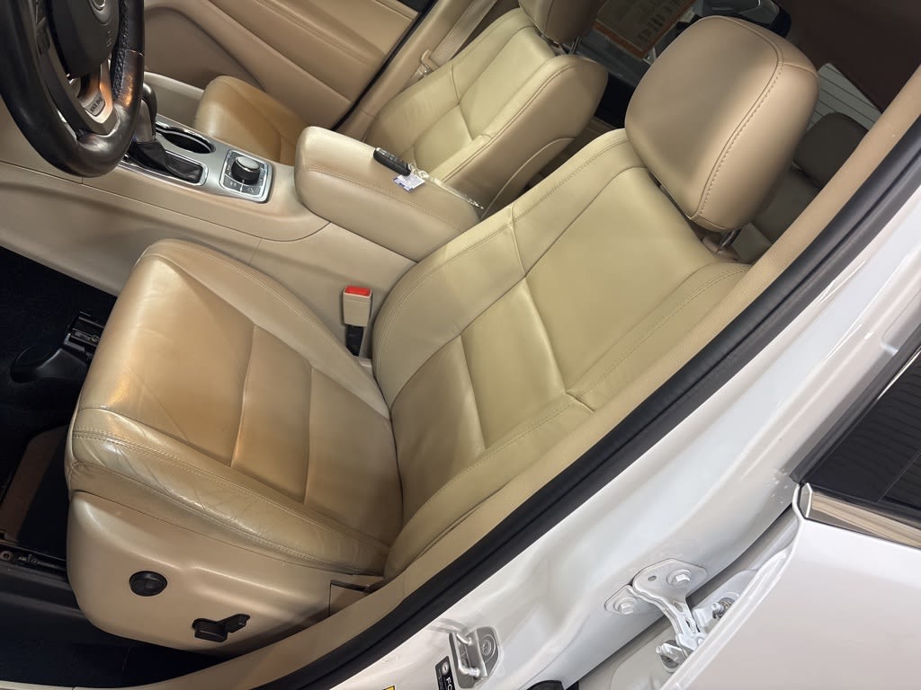 Thumbnail: 2021 Jeep Grand Cherokee - 10