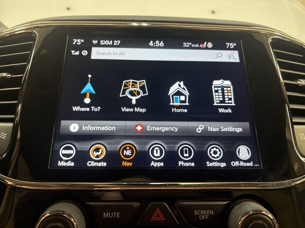 Thumbnail: 2021 Jeep Grand Cherokee - 29