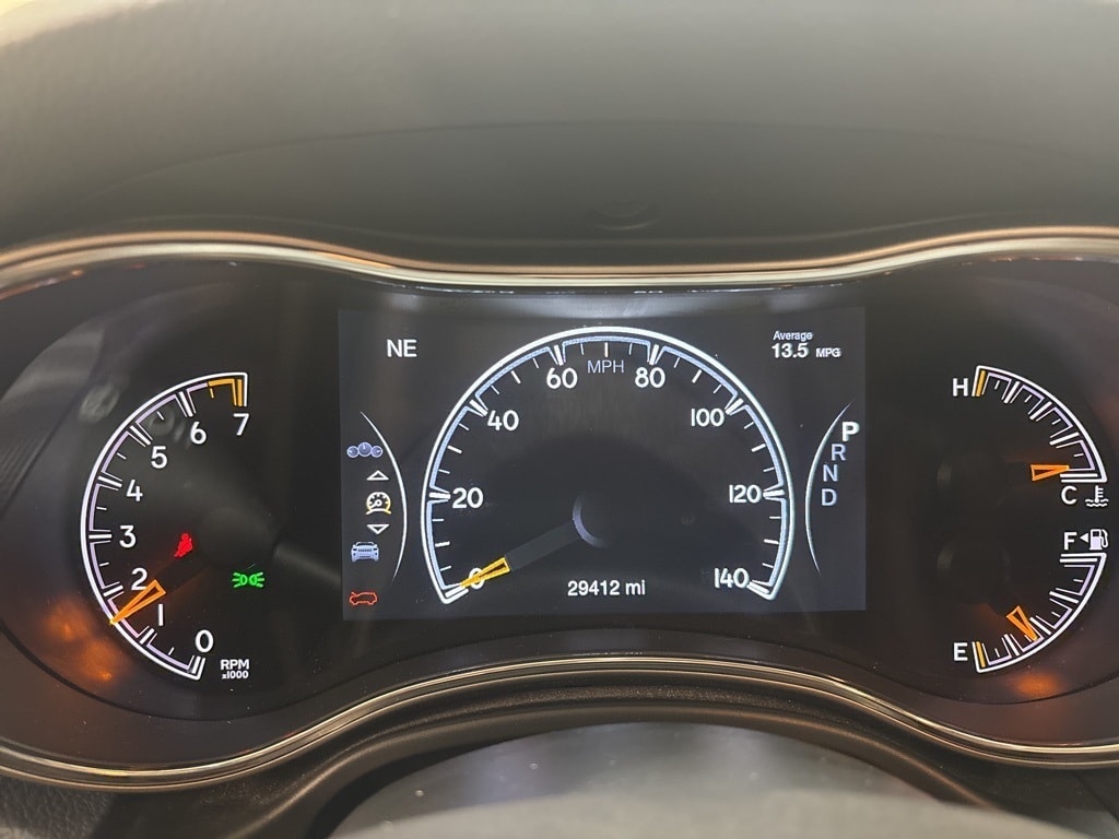 Thumbnail: 2021 Jeep Grand Cherokee - 17