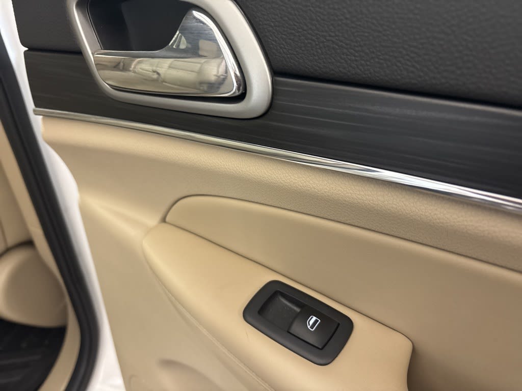 Thumbnail: 2021 Jeep Grand Cherokee - 41