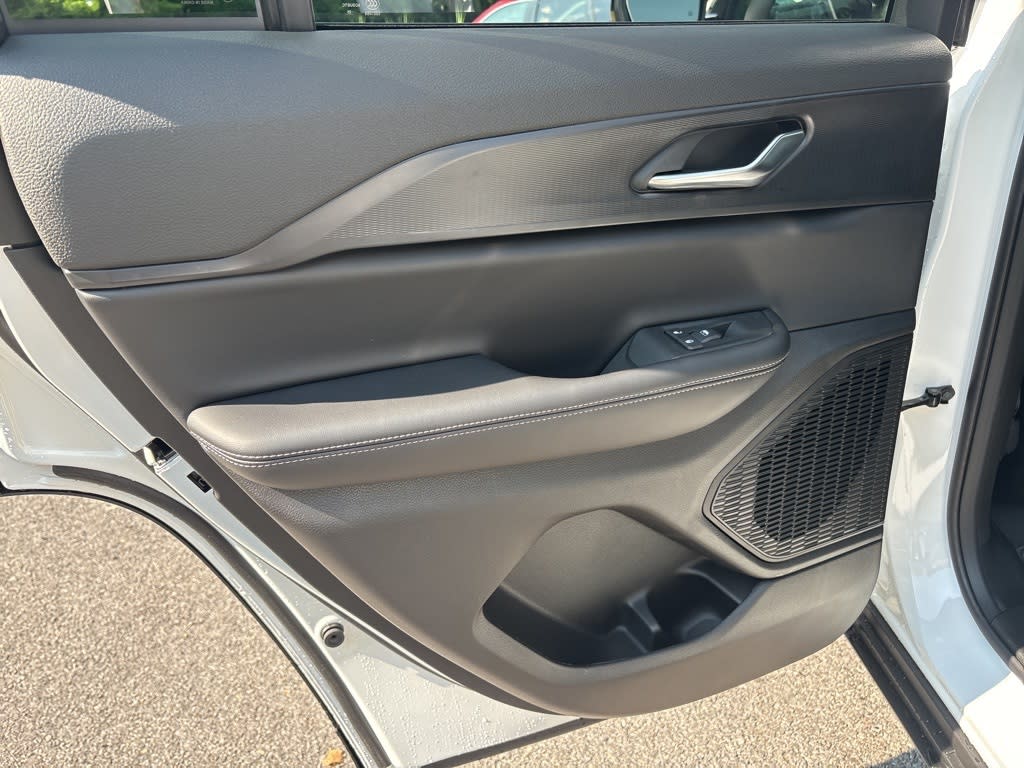 Thumbnail: 2025 Jeep Grand Cherokee - 14