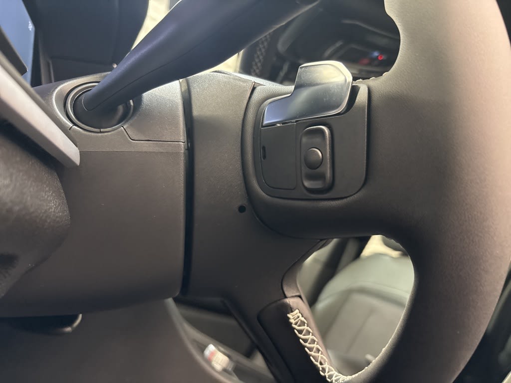 Thumbnail: 2026 Jeep Grand Cherokee - 24