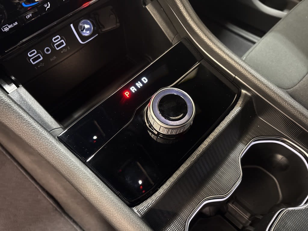 Thumbnail: 2026 Jeep Grand Cherokee - 28