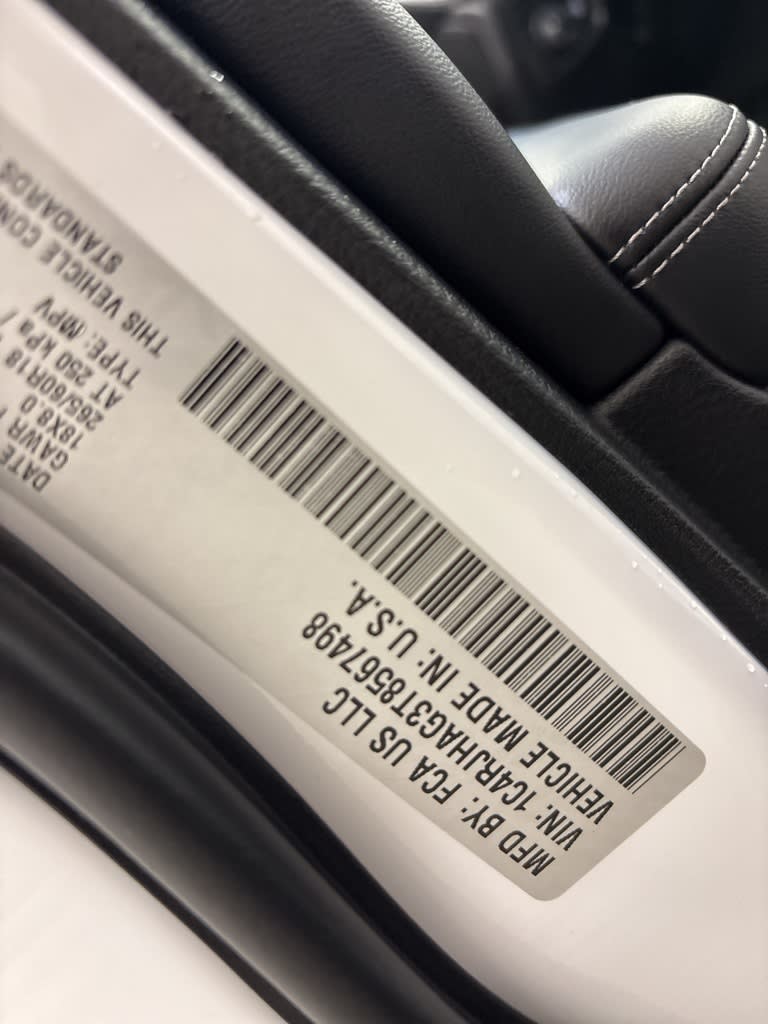 Thumbnail: 2026 Jeep Grand Cherokee - 6